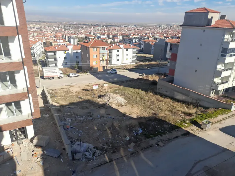 İlan Görseli https://cdn.ilanlar.com/images/l1/l2/{width}/{height}/30005941_1764424630931707277.jpg