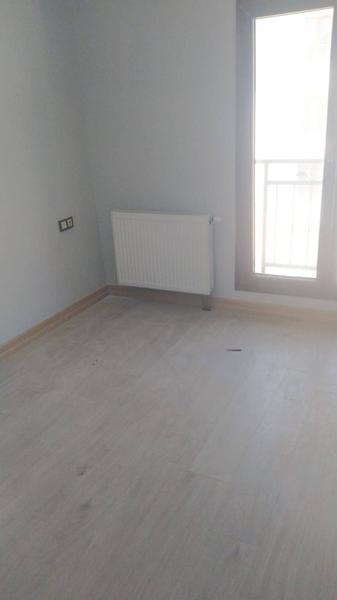 İlan Görseli https://cdn.ilanlar.com/images/l1/l2/{width}/{height}/30005953_1764434949294887057.jpg