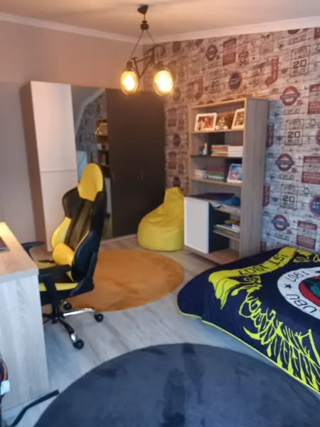 İlan Görseli https://cdn.ilanlar.com/images/l1/l2/{width}/{height}/30005983_1764533286676106918.jpg