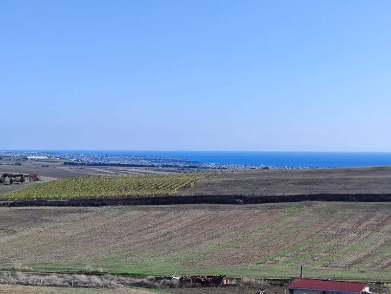 İlan Görseli https://cdn.ilanlar.com/images/l1/l2/{width}/{height}/30006058_1764757009778402437.jpg