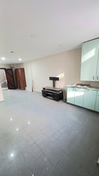 İlan Görseli https://cdn.ilanlar.com/images/l1/l2/{width}/{height}/30006094_1764844585546752913.jpg