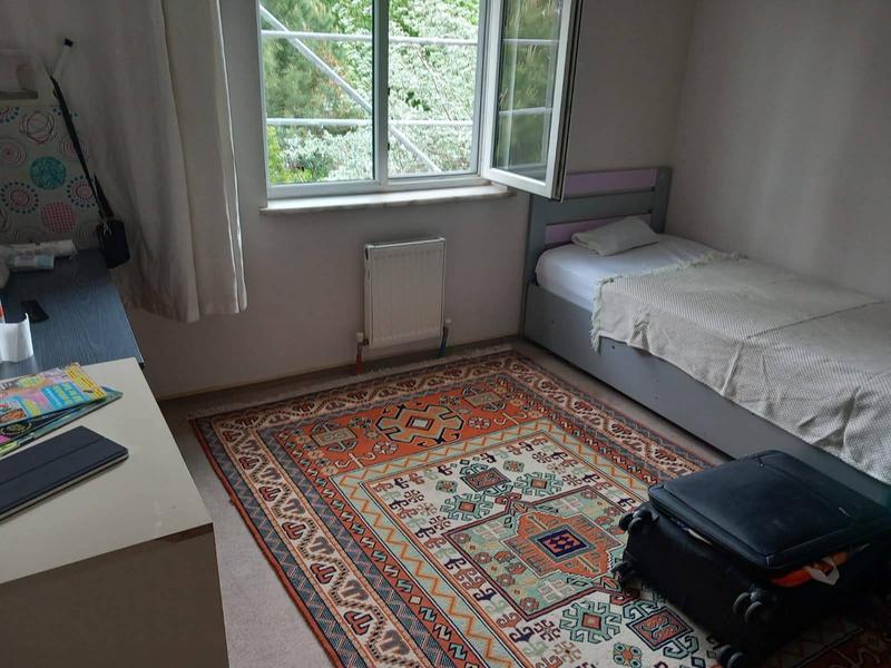 İlan Görseli https://cdn.ilanlar.com/images/l1/l2/{width}/{height}/30006096_1764848683298545970.jpg