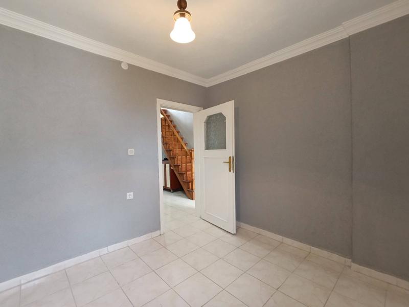 İlan Görseli https://cdn.ilanlar.com/images/l1/l2/{width}/{height}/30006147_1764919278068837331.jpg