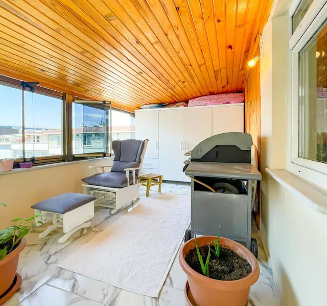 İlan Görseli https://cdn.ilanlar.com/images/l1/l2/{width}/{height}/30006248_1765117488430039186.jpg