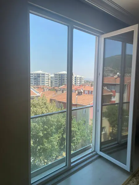 İlan Görseli https://cdn.ilanlar.com/images/l1/l2/{width}/{height}/30006346_1765280077818933607.jpg