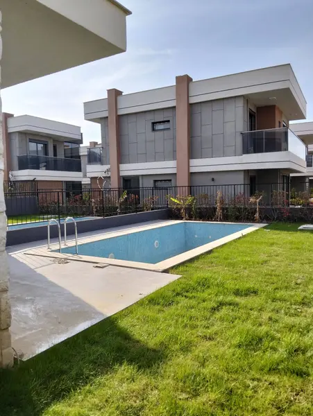 İlan Görseli https://cdn.ilanlar.com/images/l1/l2/{width}/{height}/30006378_1765390410477549847.jpg