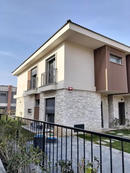 İlan Görseli https://cdn.ilanlar.com/images/l1/l2/{width}/{height}/30006378_1765390414602587164.jpg