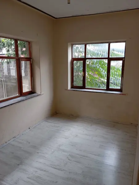 İlan Görseli https://cdn.ilanlar.com/images/l1/l2/{width}/{height}/30006393_1765437452589820514.jpg