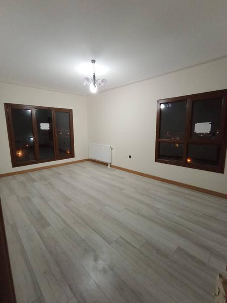 İlan Görseli https://cdn.ilanlar.com/images/l1/l2/{width}/{height}/30006429_1765542975507755941.jpg