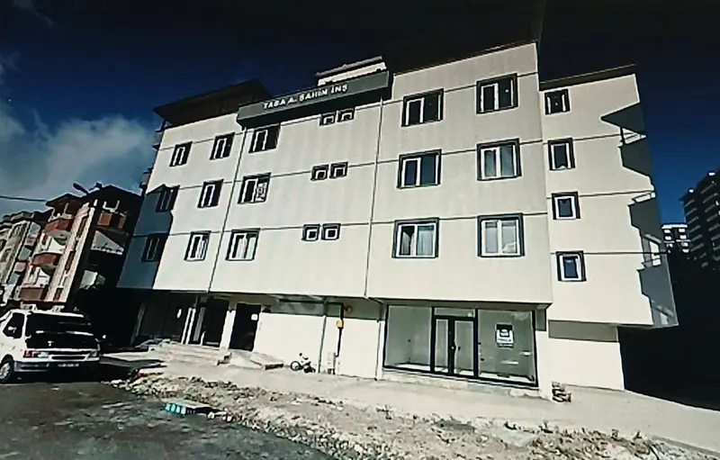 İlan Görseli https://cdn.ilanlar.com/images/l1/l2/{width}/{height}/30006443_1765575457966885632.jpg