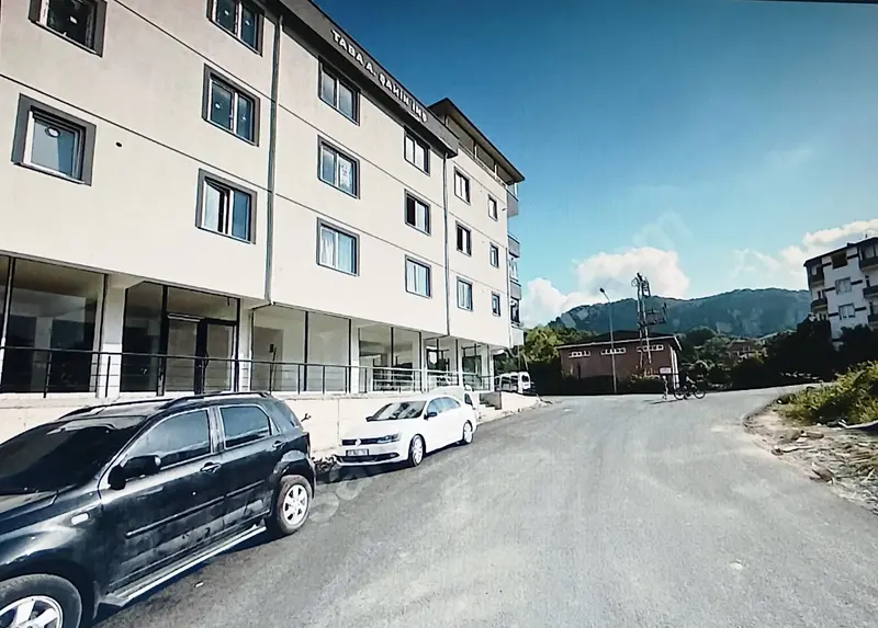 İlan Görseli https://cdn.ilanlar.com/images/l1/l2/{width}/{height}/30006443_1765575462275663866.jpg