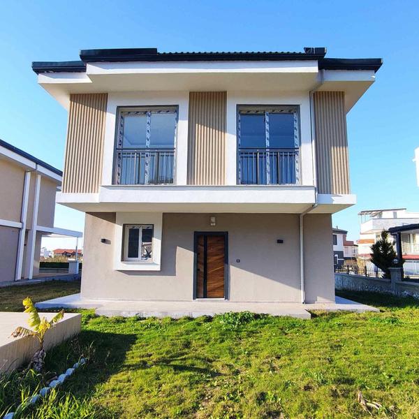 İlan Görseli https://cdn.ilanlar.com/images/l1/l2/{width}/{height}/30006510_1765810748709010131.jpg