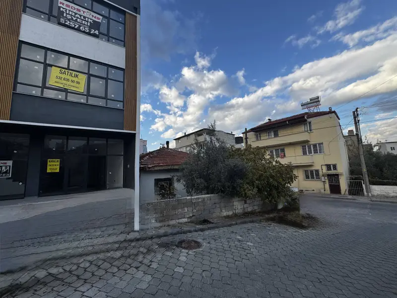 İlan Görseli https://cdn.ilanlar.com/images/l1/l2/{width}/{height}/30006555_1765902873498000587.jpg