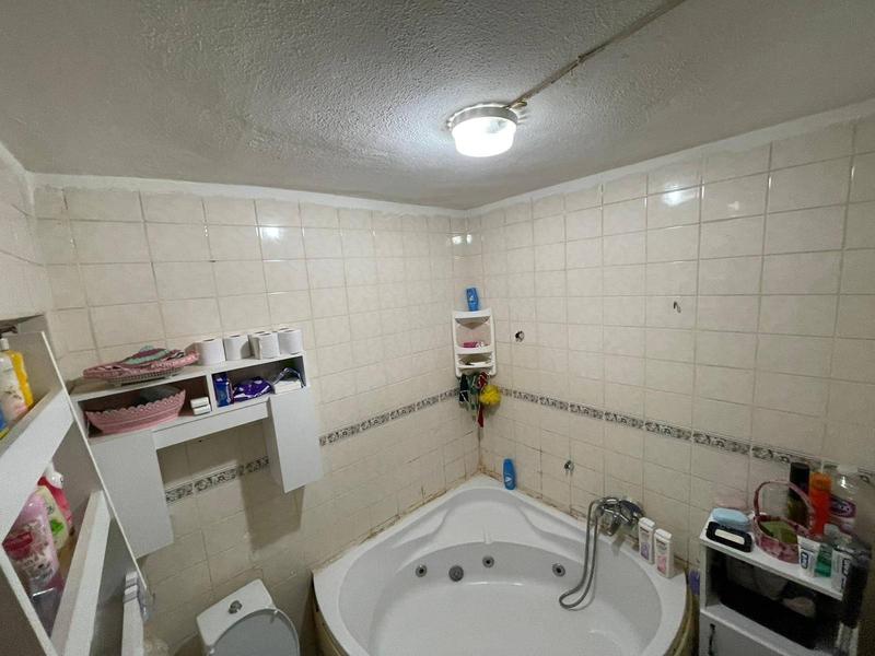 İlan Görseli https://cdn.ilanlar.com/images/l1/l2/{width}/{height}/30006570_1765974784647154342.jpg