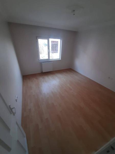 İlan Görseli https://cdn.ilanlar.com/images/l1/l2/{width}/{height}/30006685_1766245261966679463.jpg