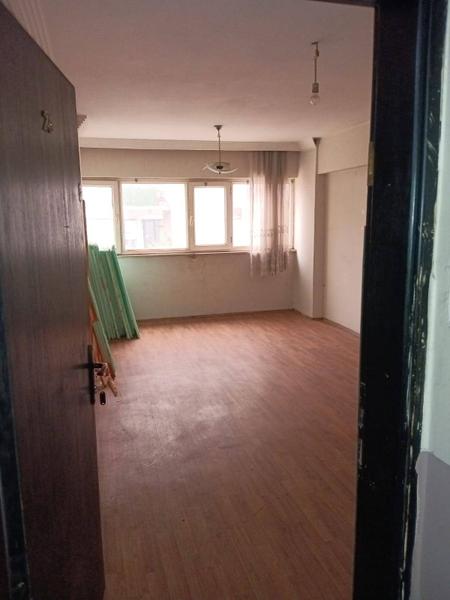 İlan Görseli https://cdn.ilanlar.com/images/l1/l2/{width}/{height}/30006830_1766753768143391618.jpg