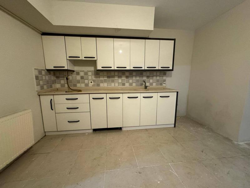 İlan Görseli https://cdn.ilanlar.com/images/l1/l2/{width}/{height}/30006842_1766762645781094714.jpg