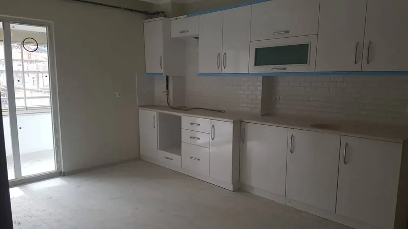 İlan Görseli https://cdn.ilanlar.com/images/l1/l2/{width}/{height}/30006935_1767008185537183186.jpg