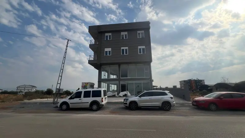 İlan Görseli https://cdn.ilanlar.com/images/l1/l2/{width}/{height}/30006958_1767088996595481837.jpg