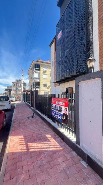 İlan Görseli https://cdn.ilanlar.com/images/l1/l2/{width}/{height}/30006962_1767091153391741674.jpg