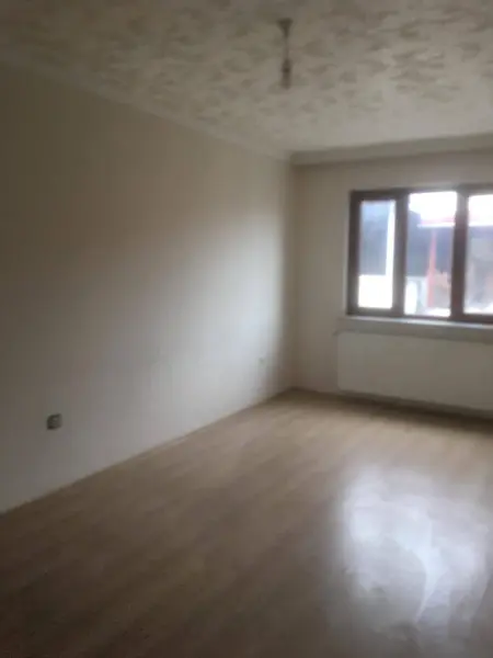 İlan Görseli https://cdn.ilanlar.com/images/l1/l2/{width}/{height}/30006966_1767111730251839704.jpg