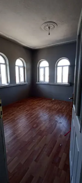 İlan Görseli https://cdn.ilanlar.com/images/l1/l2/{width}/{height}/30007036_1767285545462685732.jpg