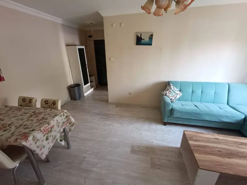 İlan Görseli https://cdn.ilanlar.com/images/l1/l2/{width}/{height}/30007075_1767362922681207085.jpg