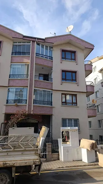 İlan Görseli https://cdn.ilanlar.com/images/l1/l2/{width}/{height}/30007157_1767609149098675088.jpg