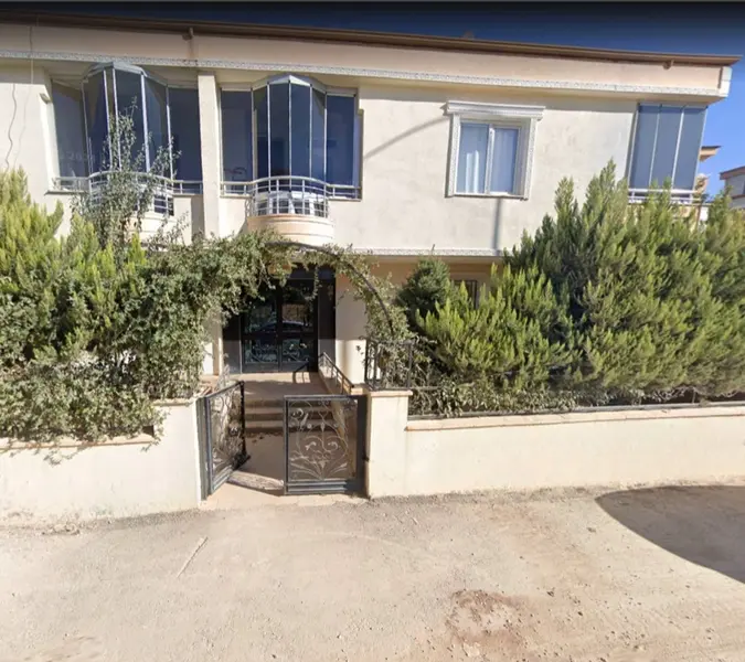 İlan Görseli https://cdn.ilanlar.com/images/l1/l2/{width}/{height}/30007163_1767615633384837204.jpg