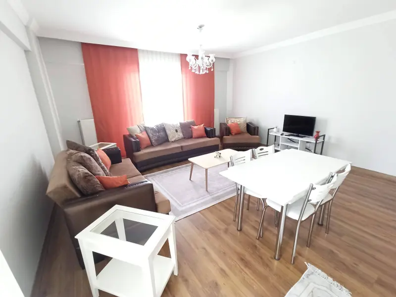 İlan Görseli https://cdn.ilanlar.com/images/l1/l2/{width}/{height}/30007176_1767636457057780569.jpg