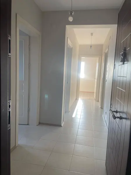 İlan Görseli https://cdn.ilanlar.com/images/l1/l2/{width}/{height}/30007213_1767716583409962279.jpg