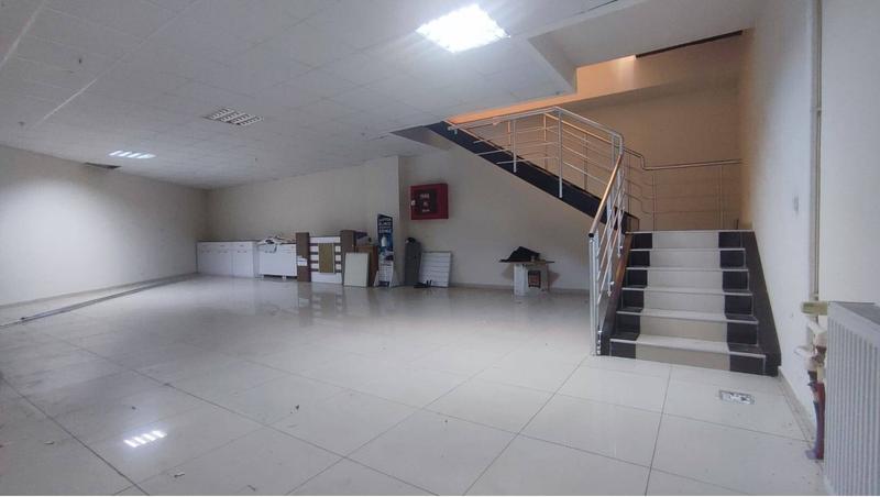 İlan Görseli https://cdn.ilanlar.com/images/l1/l2/{width}/{height}/30007246_1767778836751406867.jpg