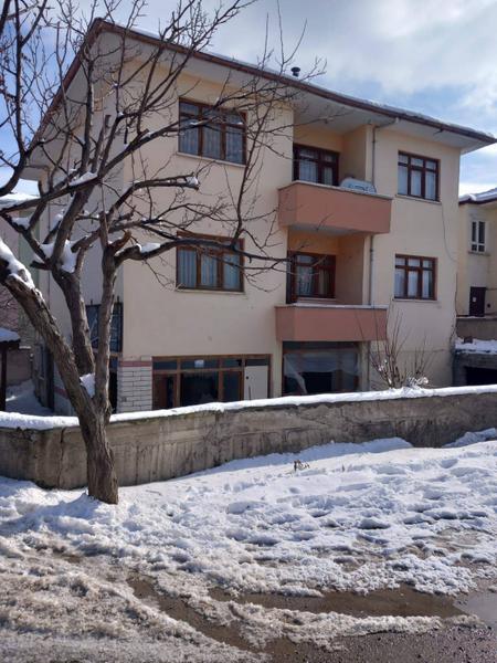 İlan Görseli https://cdn.ilanlar.com/images/l1/l2/{width}/{height}/30007359_1768061120306392499.jpg