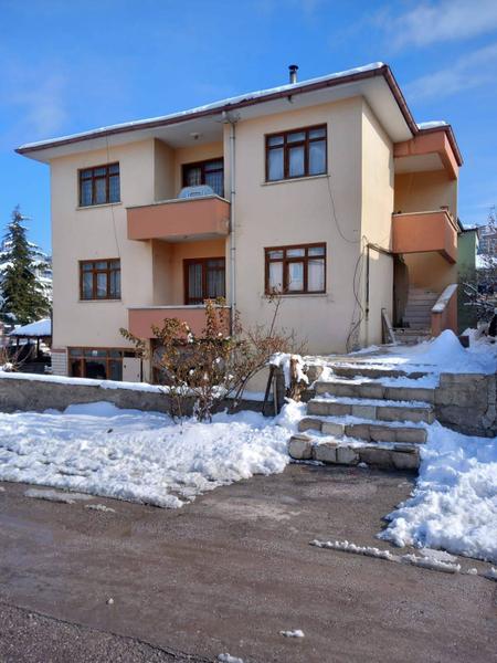 İlan Görseli https://cdn.ilanlar.com/images/l1/l2/{width}/{height}/30007359_1768061121191350725.jpg