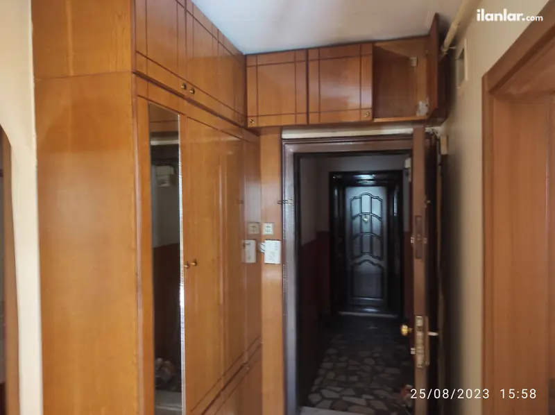 İstanbul Güngören Tozkoparan Mahallesi 3+1 125 m² kiralık ara Kat - Fotoğraf 1