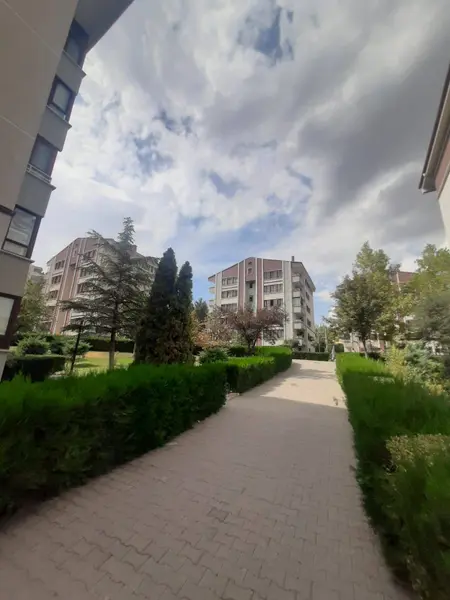 İlan Görseli https://cdn.ilanlar.com/images/l1/l2/{width}/{height}/30007428_1768218425728257522.jpg