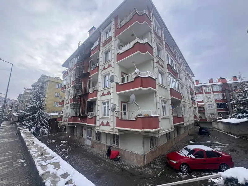 İlan Görseli https://cdn.ilanlar.com/images/l1/l2/{width}/{height}/30007482_1768312241257443976.jpg