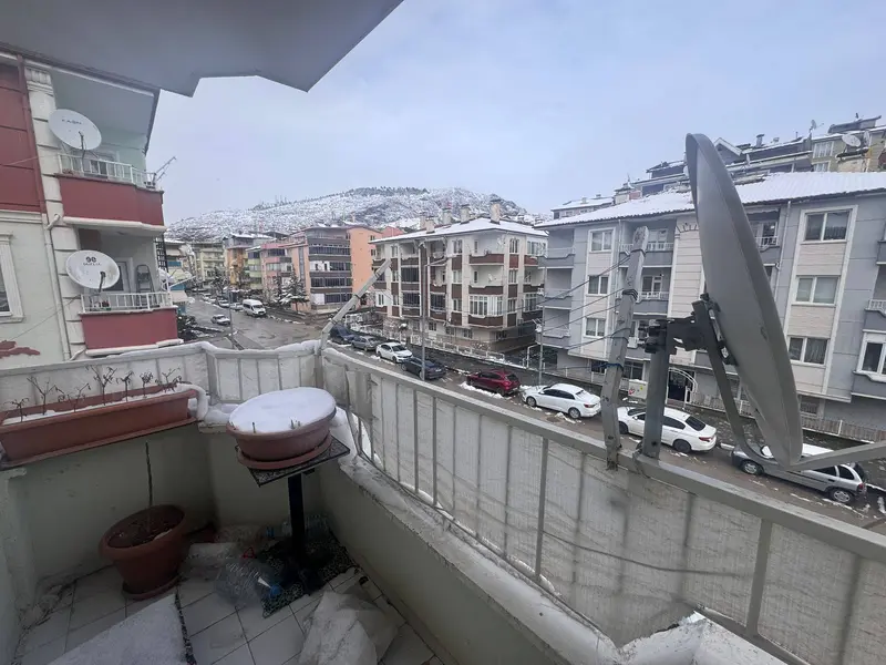 İlan Görseli https://cdn.ilanlar.com/images/l1/l2/{width}/{height}/30007482_1768312243289146553.jpg