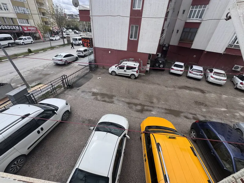 İlan Görseli https://cdn.ilanlar.com/images/l1/l2/{width}/{height}/30007541_1768467186912082409.jpg