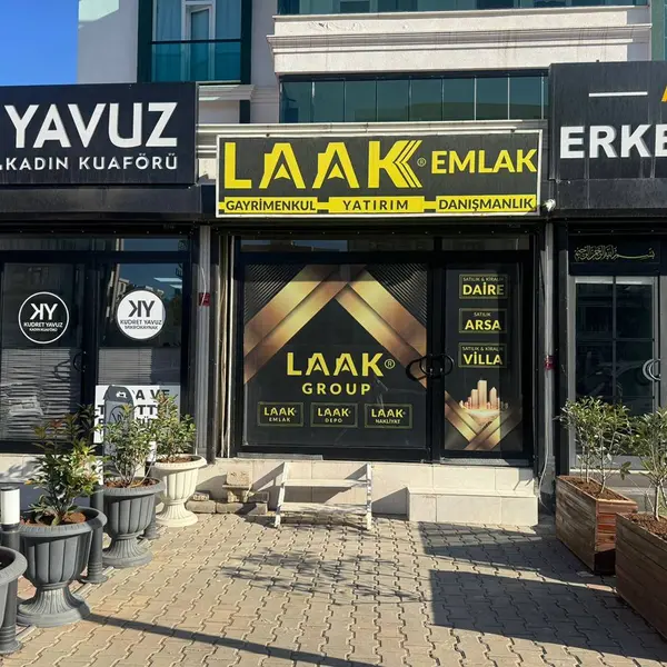 İlan Görseli https://cdn.ilanlar.com/images/l1/l2/{width}/{height}/30007618_1768624334653123762.jpg