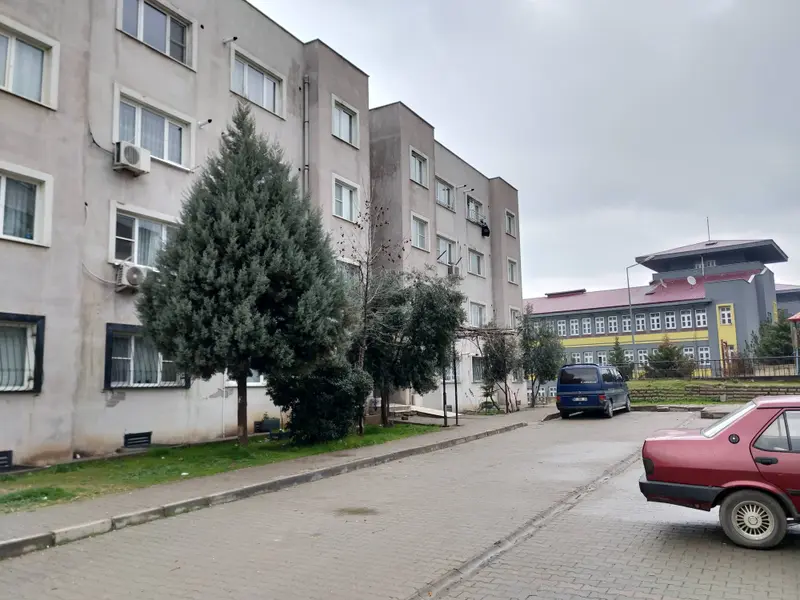 İlan Görseli https://cdn.ilanlar.com/images/l1/l2/{width}/{height}/30007710_1768829782849843688.jpg