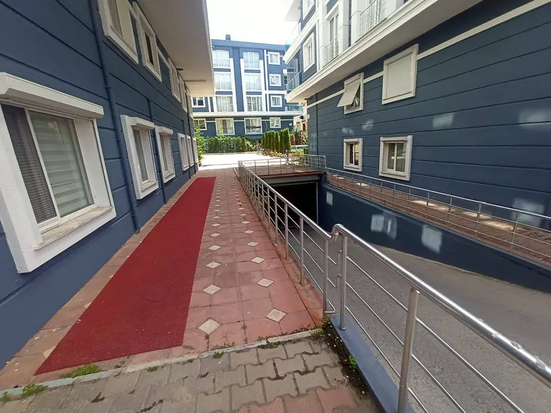 İlan Görseli https://cdn.ilanlar.com/images/l1/l2/{width}/{height}/30007734_1768849152692428708.jpg