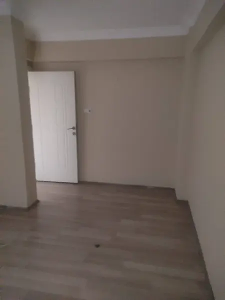 İlan Görseli https://cdn.ilanlar.com/images/l1/l2/{width}/{height}/30007821_1769180161190002158.jpg