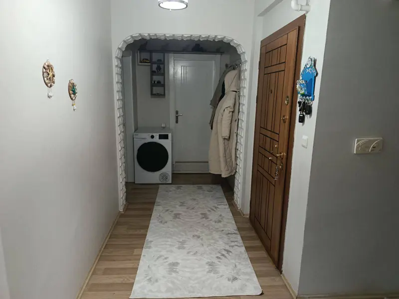 İlan Görseli https://cdn.ilanlar.com/images/l1/l2/{width}/{height}/30007910_1769447989262750535.jpg