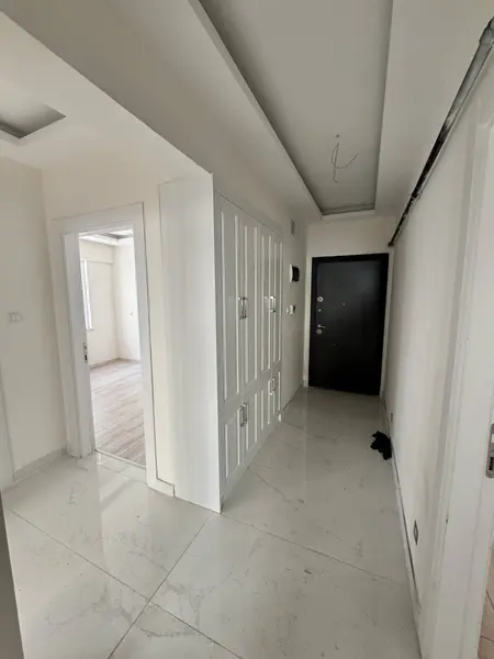 İlan Görseli https://cdn.ilanlar.com/images/l1/l2/{width}/{height}/30007937_1769594483157527670.jpg