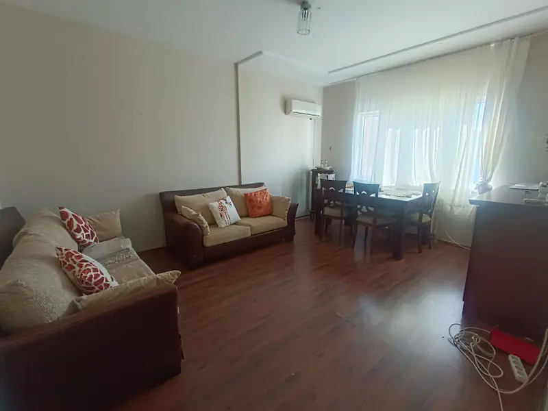 İlan Görseli https://cdn.ilanlar.com/images/l1/l2/{width}/{height}/30007948_1769611448904663568.jpg