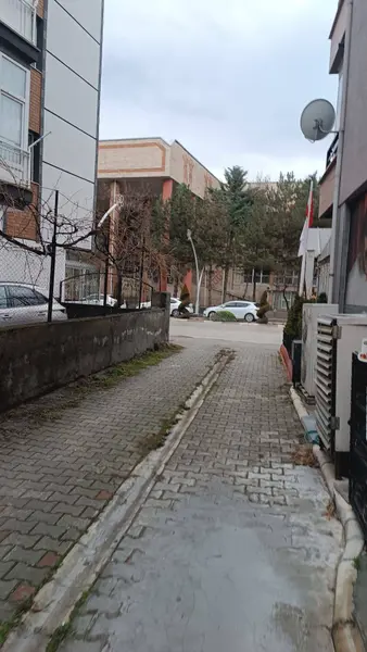 İlan Görseli https://cdn.ilanlar.com/images/l1/l2/{width}/{height}/30008014_1769871583444094835.jpg