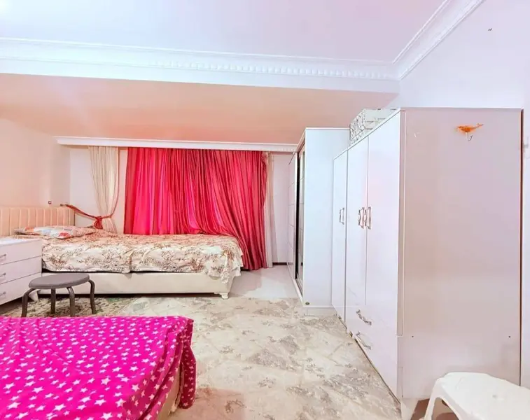 İlan Görseli https://cdn.ilanlar.com/images/l1/l2/{width}/{height}/30008098_1770147713314938503.jpg