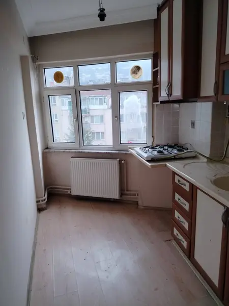 İlan Görseli https://cdn.ilanlar.com/images/l1/l2/{width}/{height}/30008269_1770723886022621321.jpg