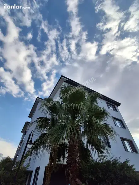 Aydın Kuşadası Davutlar Mahallesi 1+1 55 m² satılık daire - Fotoğraf 1